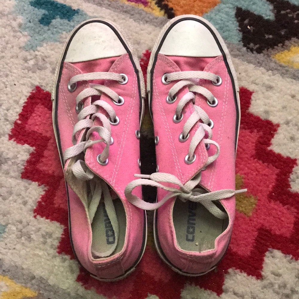 PINK CONVERSE SNEAKERS